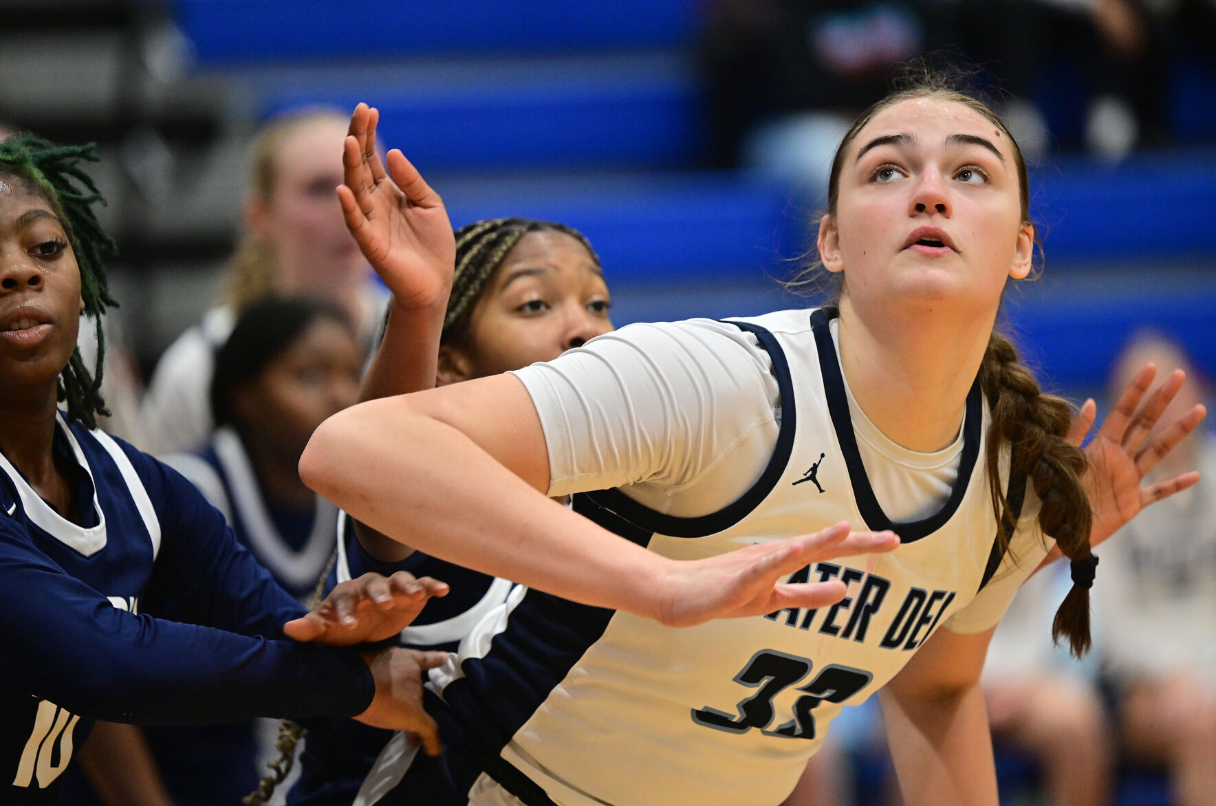Principia vs Mater Dei